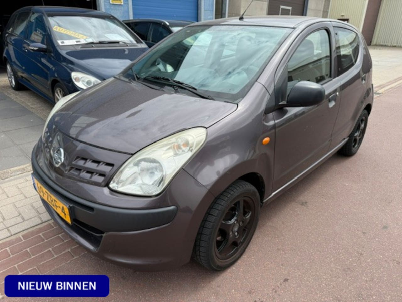 Nissan Pixo - 1.0 Visia bj. 2012 met 111.736km NAP Leuke basis auto met Bluetooth radio/Cd speler met AU - AutoWereld.nl