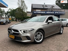 Mercedes-Benz A-klasse - 180 Business Solution AMG *AUTOMAAT*ZO GOED ALS NIEUW MET MA 16.000KM*NAVI.*STOELVERW*PDC