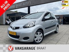 Toyota Aygo - 1.0 l AIRCO l ELEK. RAMEN l APK l ALL-IN PRIJS