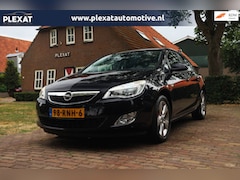 Opel Astra - 1.6 Turbo Cosmo 180PK | Trekhaak | Airco | Multimedia | 5-deurs | Cruise Control | Histori