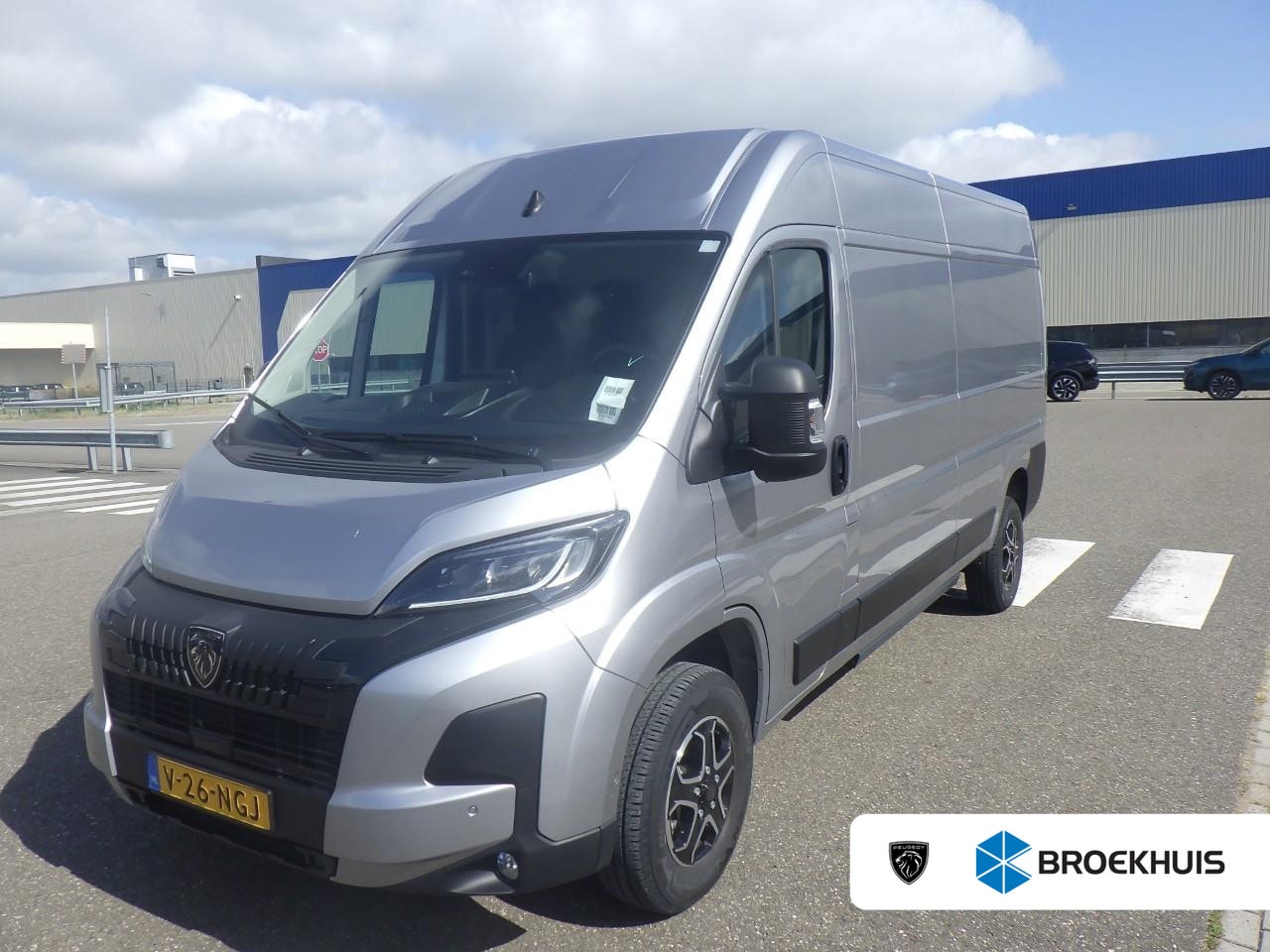 Peugeot e-Boxer - 3.5t L3H2 Zwaar 110 kWh | 8 JAAR GARANTIE | CAMERA | DIGITALE BINNESPIEGEL | NAVI | BETIMM - AutoWereld.nl