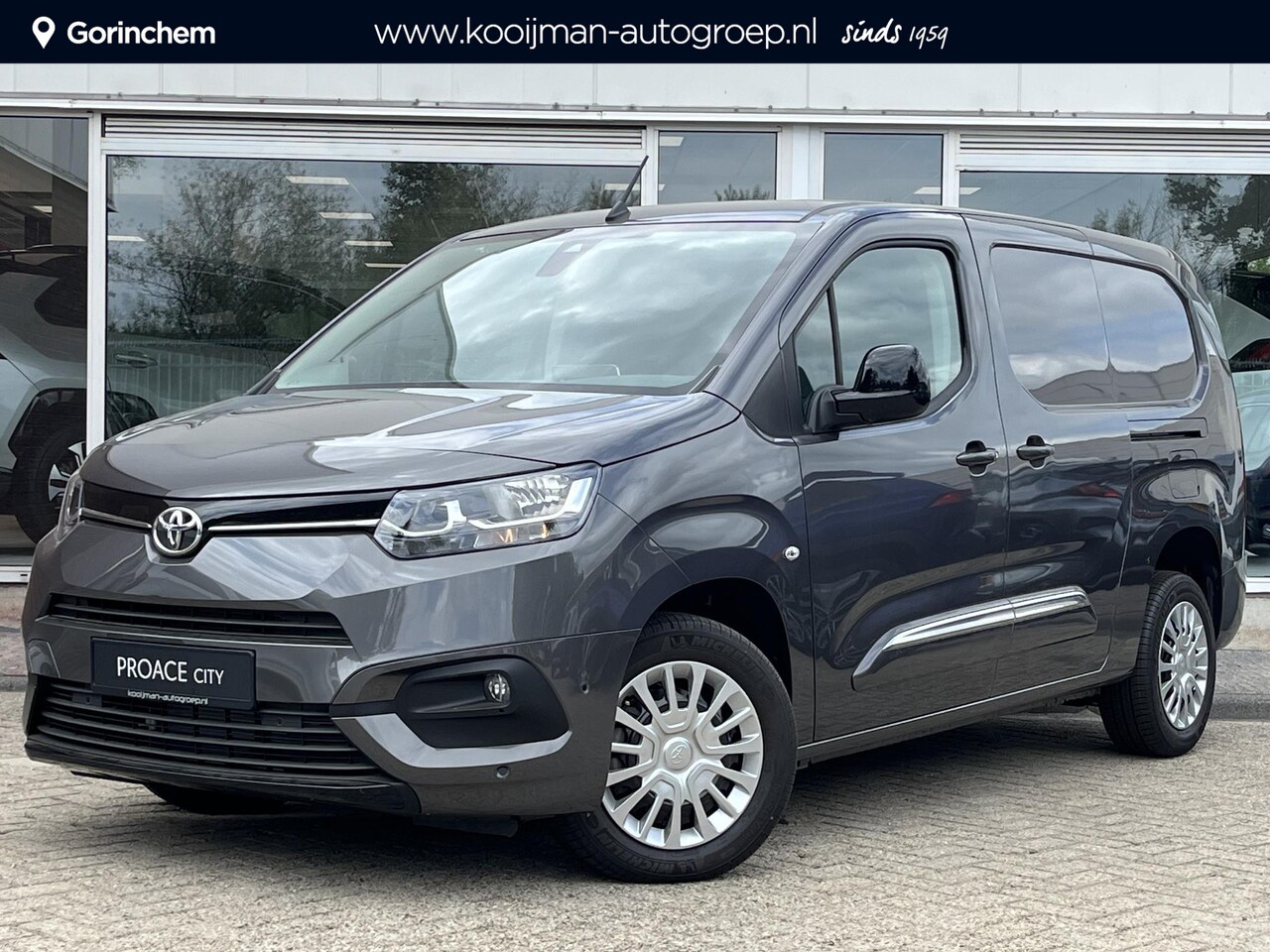 Toyota ProAce City - 1.5 D-4D Prof Long | NIEUW & DIRECT LEVERBAAR | 2 Schuifdeuren | PDC V+A | Navigatie | Bli - AutoWereld.nl