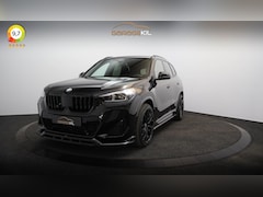 BMW X1 - sDrive18i M-Sport / LED / Keyless / Full Maxton / 20'' LM velgen / BTW / Camera / Elek. ac