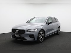Volvo V60 - kombi Ultimate Dark B4 Panorama l Harman l Leder l BLISS l 360 Camera