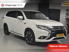 Mitsubishi Outlander - 2.0 PHEV instyle // TREKHAAK // LEDER // CAMERA // OPEN DAK // NAVI //