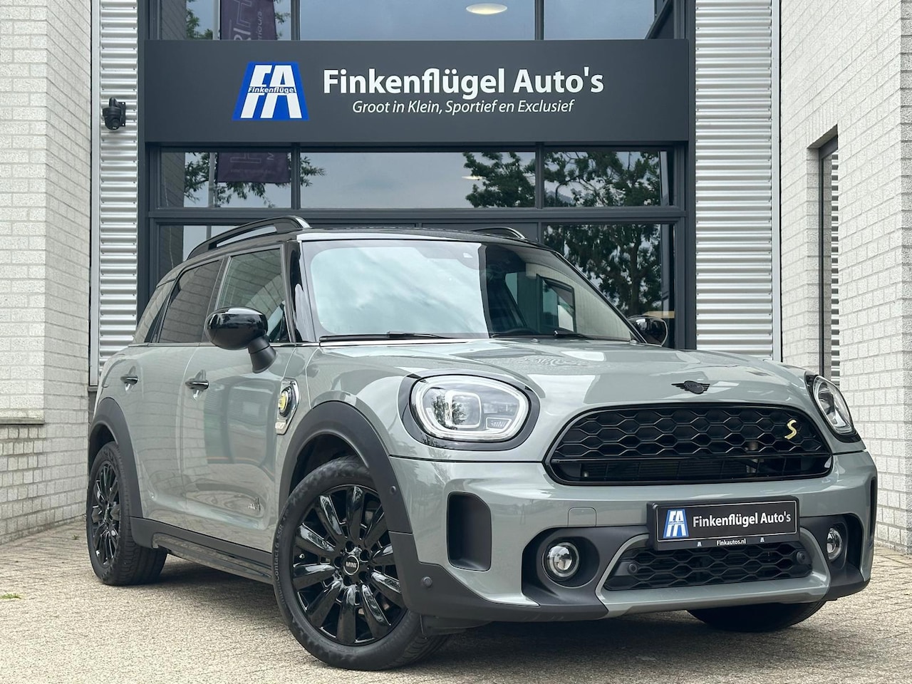 MINI Countryman - 1.5 Cooper S E ALL4 Black-Pack |Head-up |Leer |Sfeer |Apple.Carplay | - AutoWereld.nl