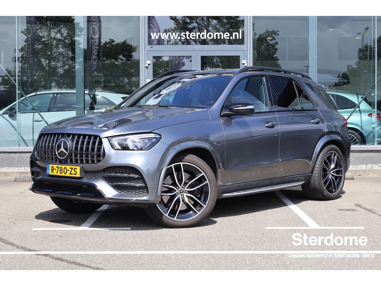 Mercedes-Benz GLE-Klasse - 580 4MATIC Premium Plus V8 I Luchtvering AIRMATIC I Panoramadak I 360 camera I Stoelverwar - AutoWereld.nl