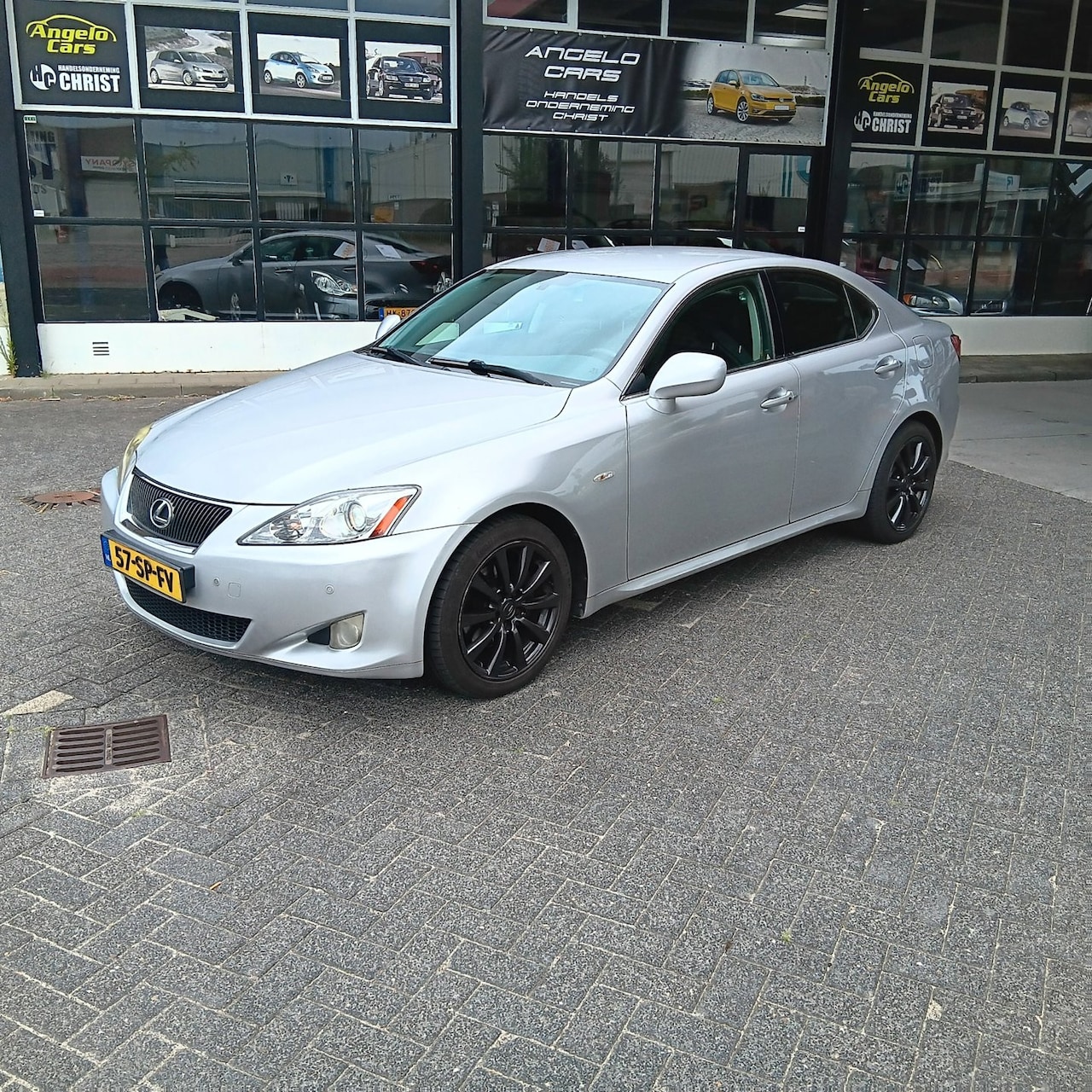 Lexus IS - 250 Business Luxury Automaat - AutoWereld.nl