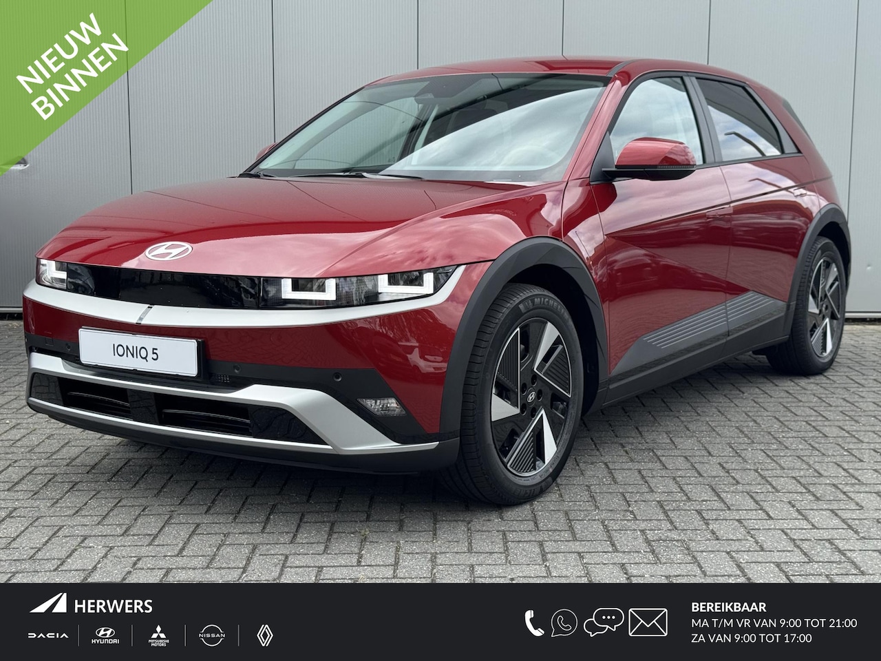 Hyundai IONIQ 5 - Long Range Pure Edition 84 kWh / Nu incl. € 2.000,- korting voor € 46.901,- rijklaar / - AutoWereld.nl