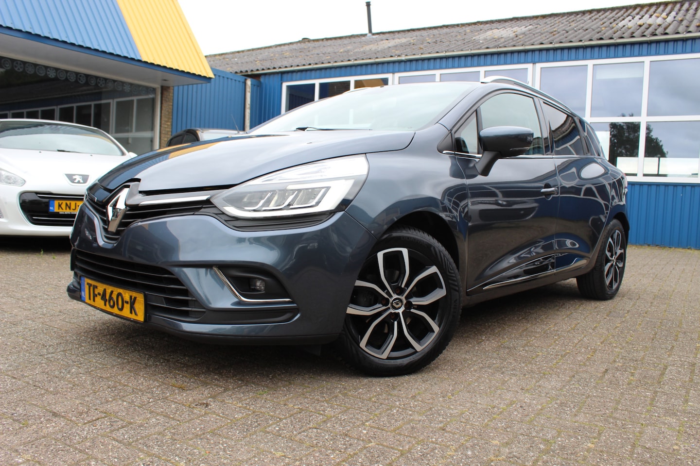 Renault Clio Estate - 0.9 TCe "Intens" LED - Navi - Cruise !!! - AutoWereld.nl