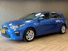 Kia Cee'd - Ceed 1.4 T-GDi DynamicLine AUT 140PK NAVI CRUISE CLIMATE CONTROL CAMERA CARPLAY PDC