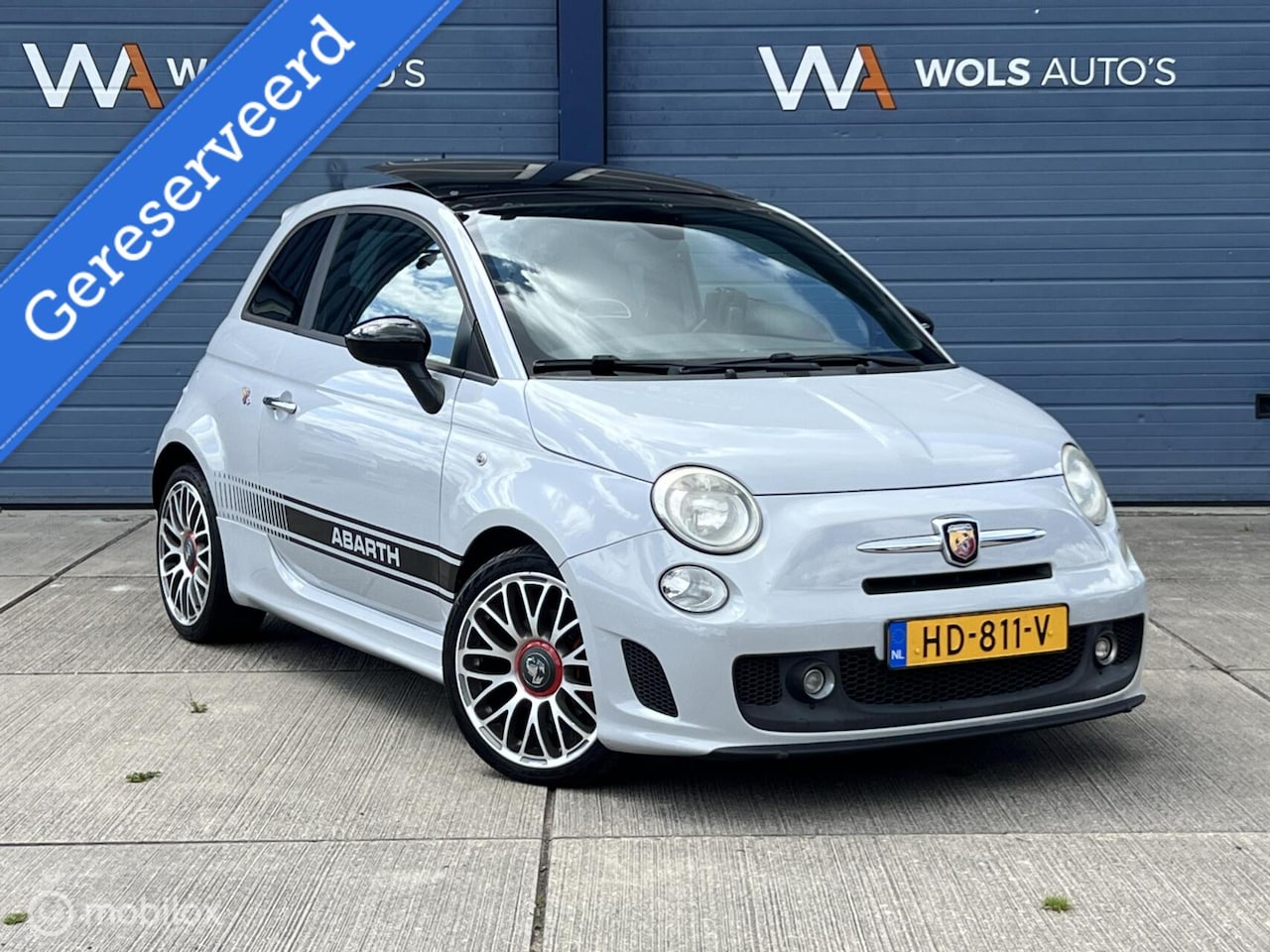 Fiat 500 Abarth - 1.4-16V / GAVE KLEUR / SCHUIFDAK / 17 INCH / 132.294 KM! - AutoWereld.nl