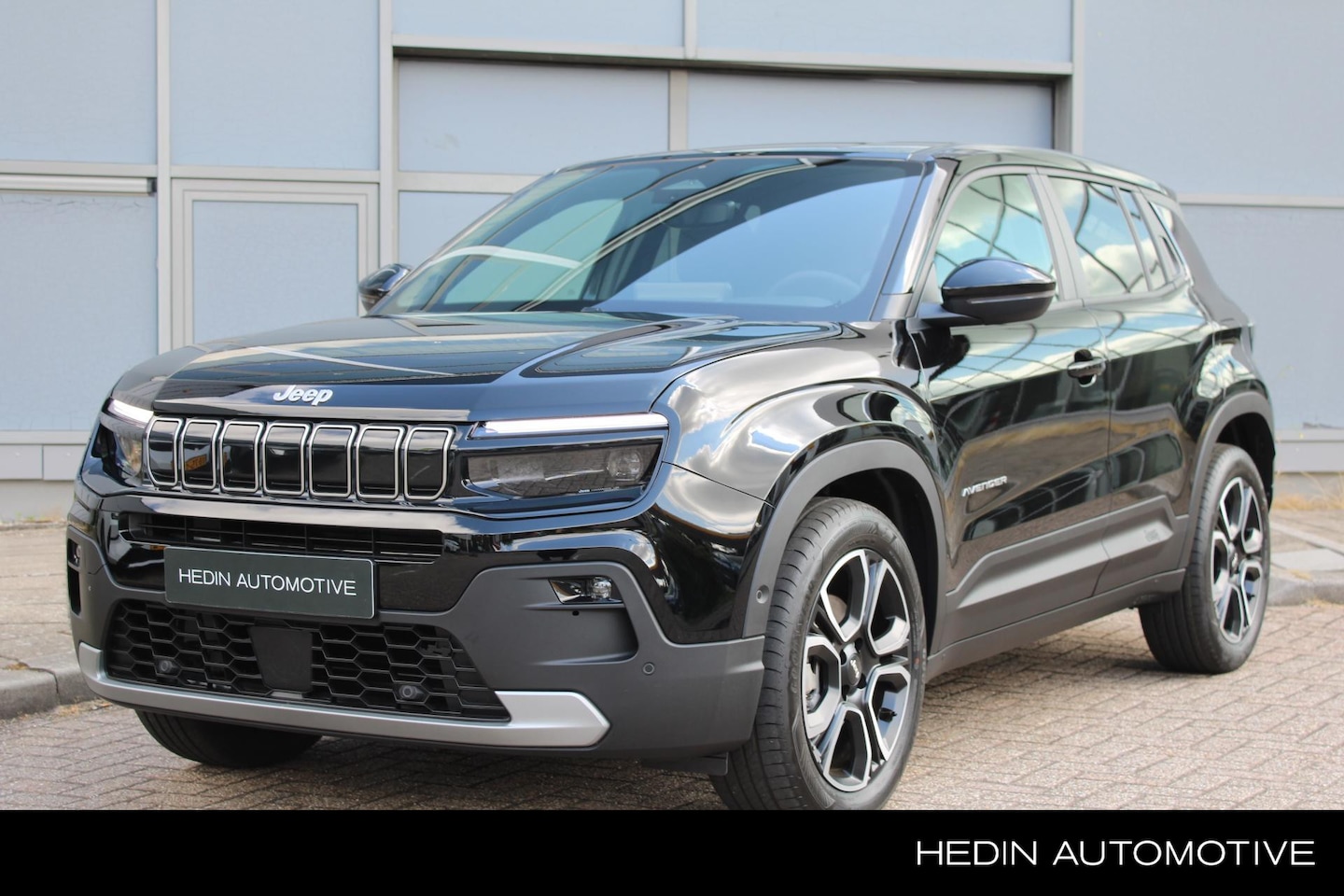 Jeep Avenger - Summit 54 kWh Winter pakket | Warmtepomp | Infotainment pakket | El. Achterklep | alleen v - AutoWereld.nl