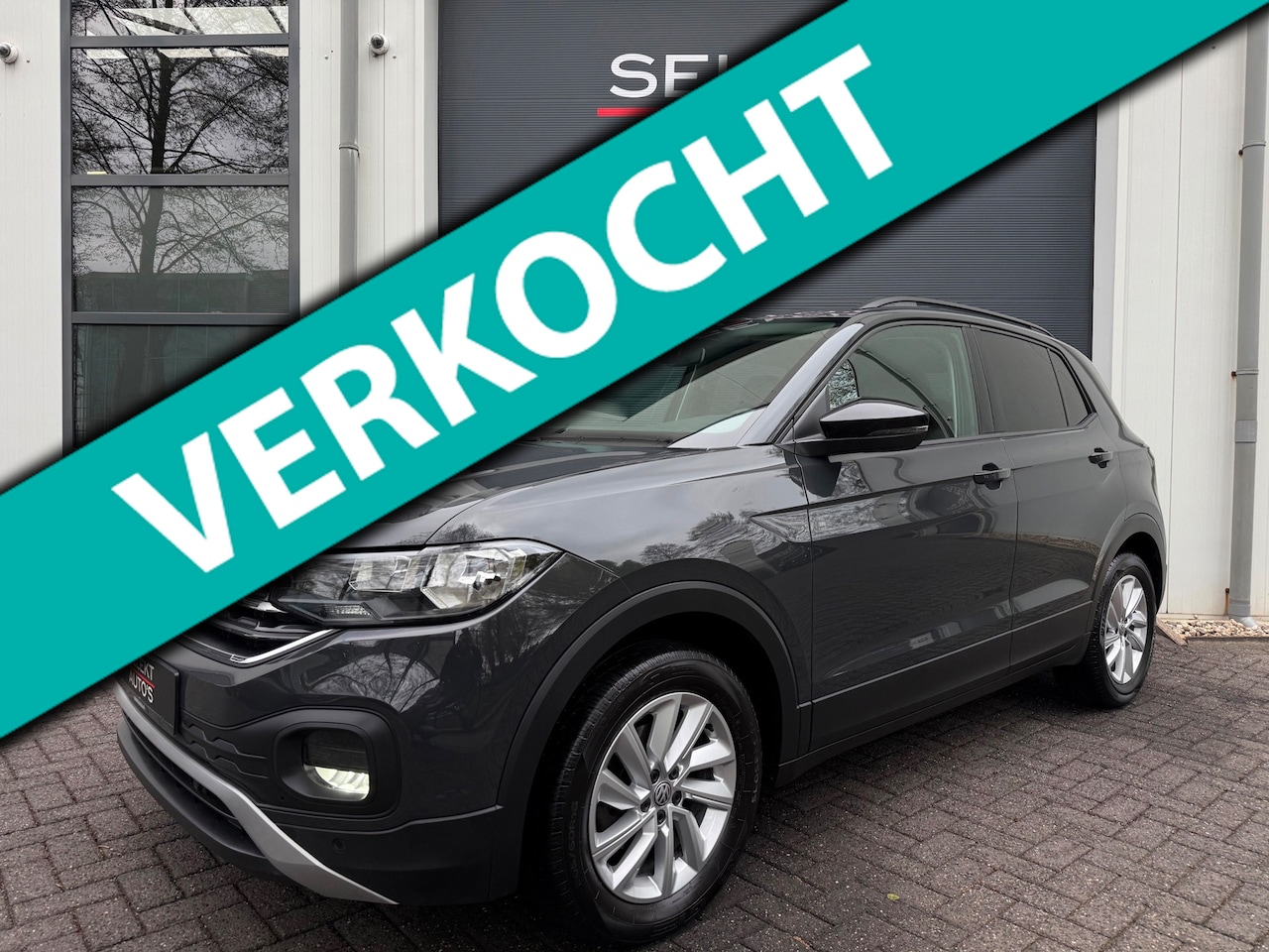 Volkswagen T-Cross - 1.0 TSI Life Climate/Cruise/Car Play/Navigatie/Blind Spot/Front Assist/Lane Assist/Navi/Bl - AutoWereld.nl