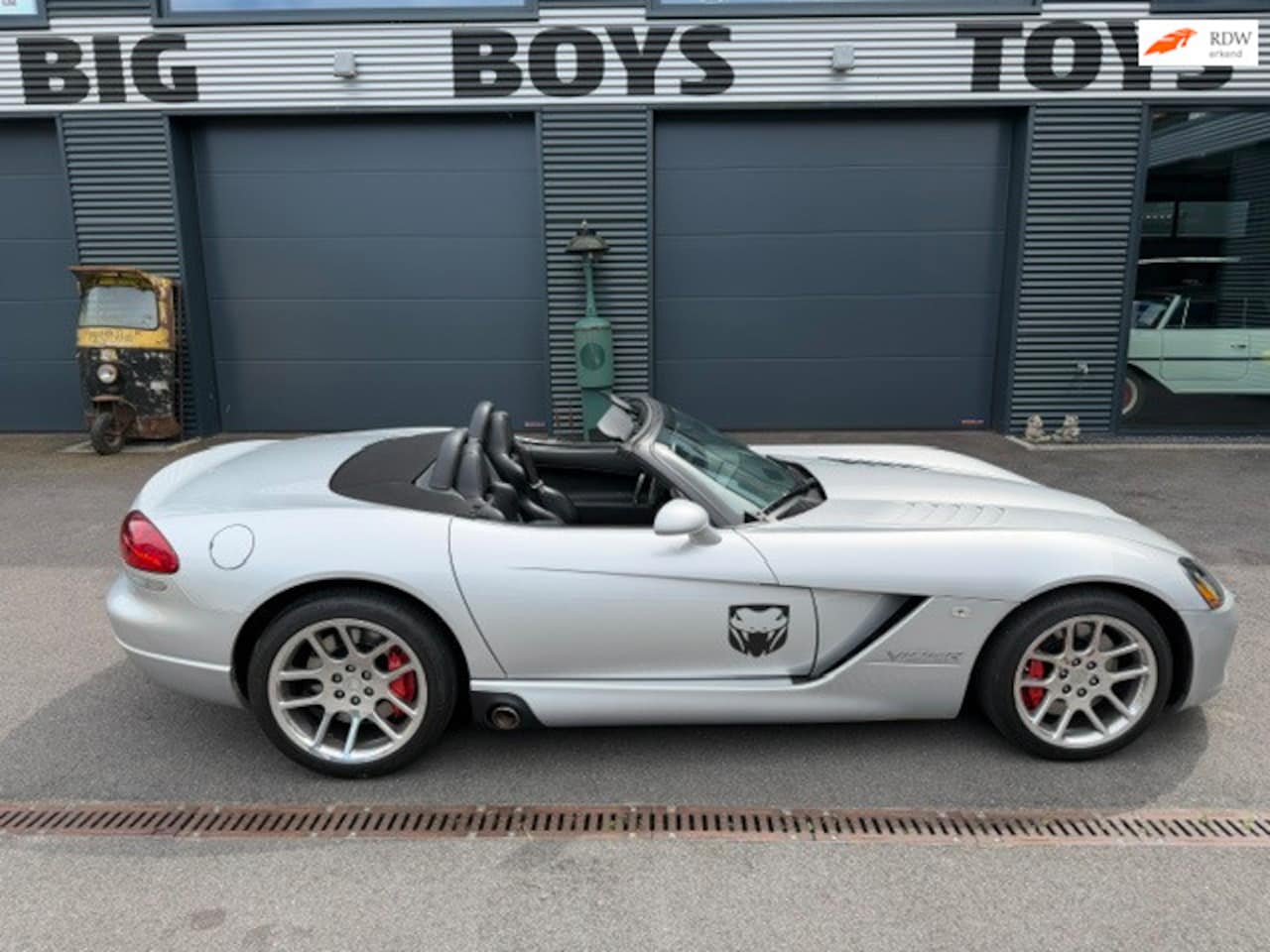 Dodge Viper - SRT-10 Europese uitvoering - AutoWereld.nl