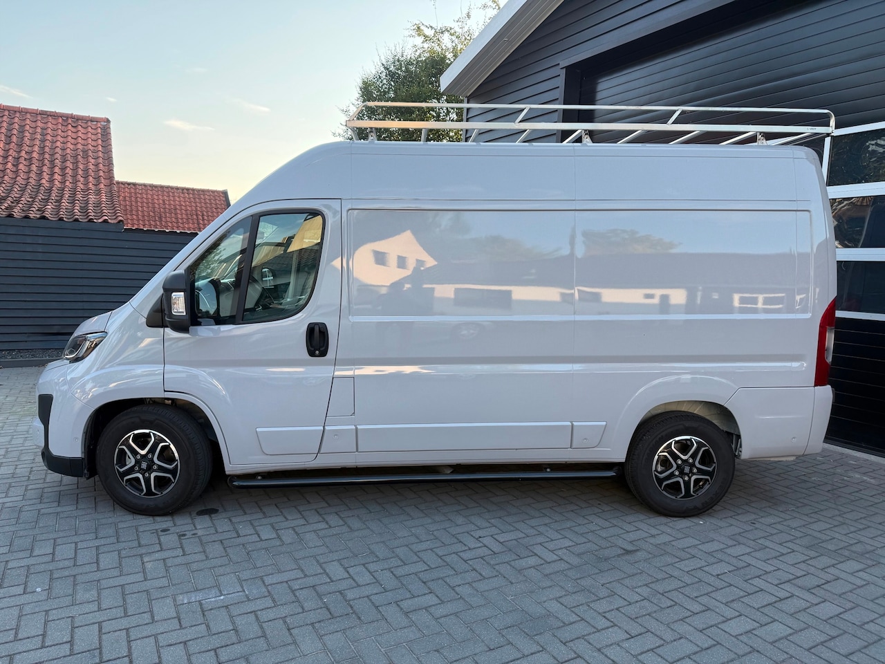 Fiat Ducato - 2.2 MultiJet 180 S&S L2H2 3.5t Heavy 2.2 MultiJet 180 S&S L2H2 3.5t Heavy - AutoWereld.nl