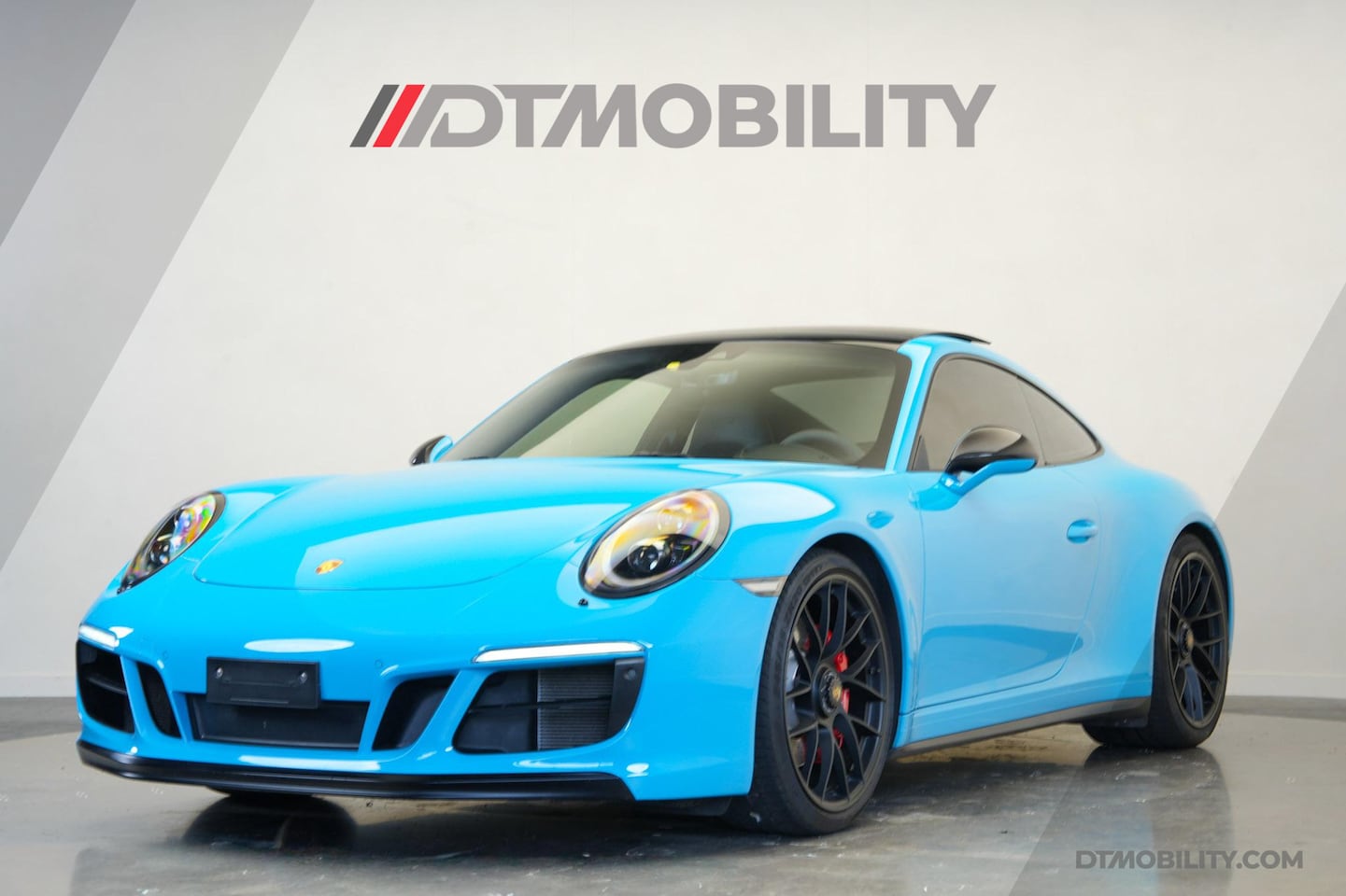 Porsche 911 - 3.0 Carrera GTS Miami Blue, Centerlock - AutoWereld.nl