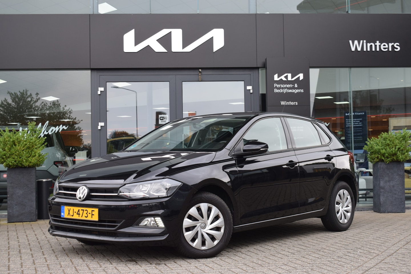 Volkswagen Polo - 1.0 TSI Comfortline | Adaptieve Cruise Control | Navigatie | Airco | - AutoWereld.nl