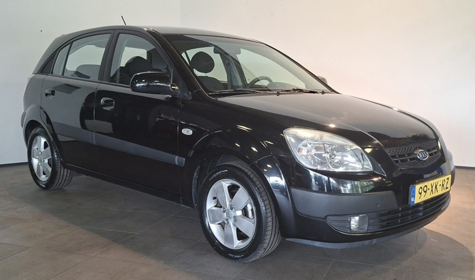 Kia Rio - 1.4 Festival 5-Drs Airco / Trekhaak - AutoWereld.nl