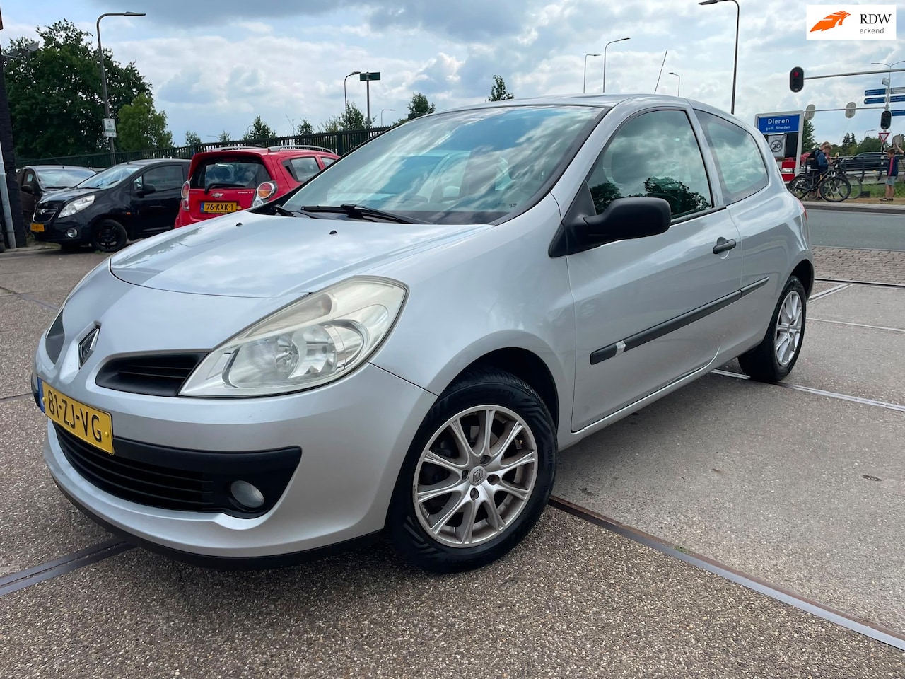 Renault Clio - 1.2-16V Expression 1.2-16V Expression - AutoWereld.nl