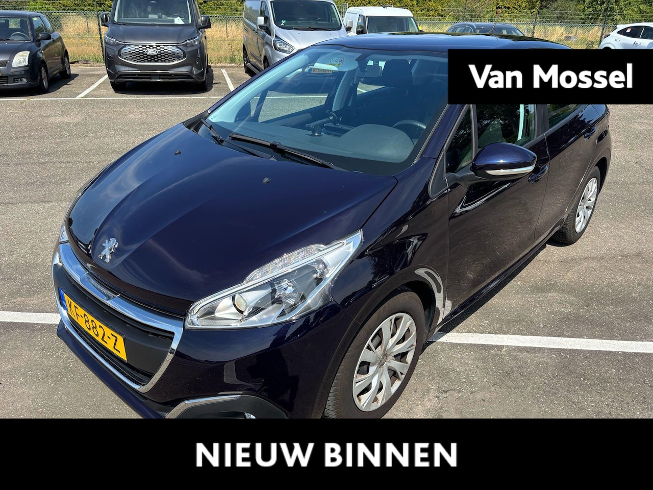Peugeot 208 - 1.2 PureTech Blue Lion | Cruise Control | Navi | Airco | Metallic lak - AutoWereld.nl