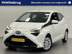 Toyota Aygo - 1.0 VVT-i x-play AUTOMAAT | ANDROID / APPLE NAVIGATIE | AIRCO | 5 DEURS