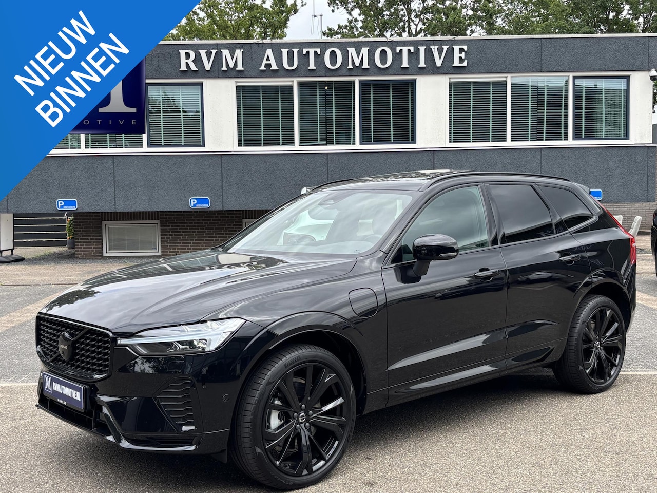 Volvo XC60 - 2.0 T6 Plug-in hybrid AWD Plus Black Edition 360 CAMERA | PANO | PREMIUM AUDIO | ELEK. STO - AutoWereld.nl