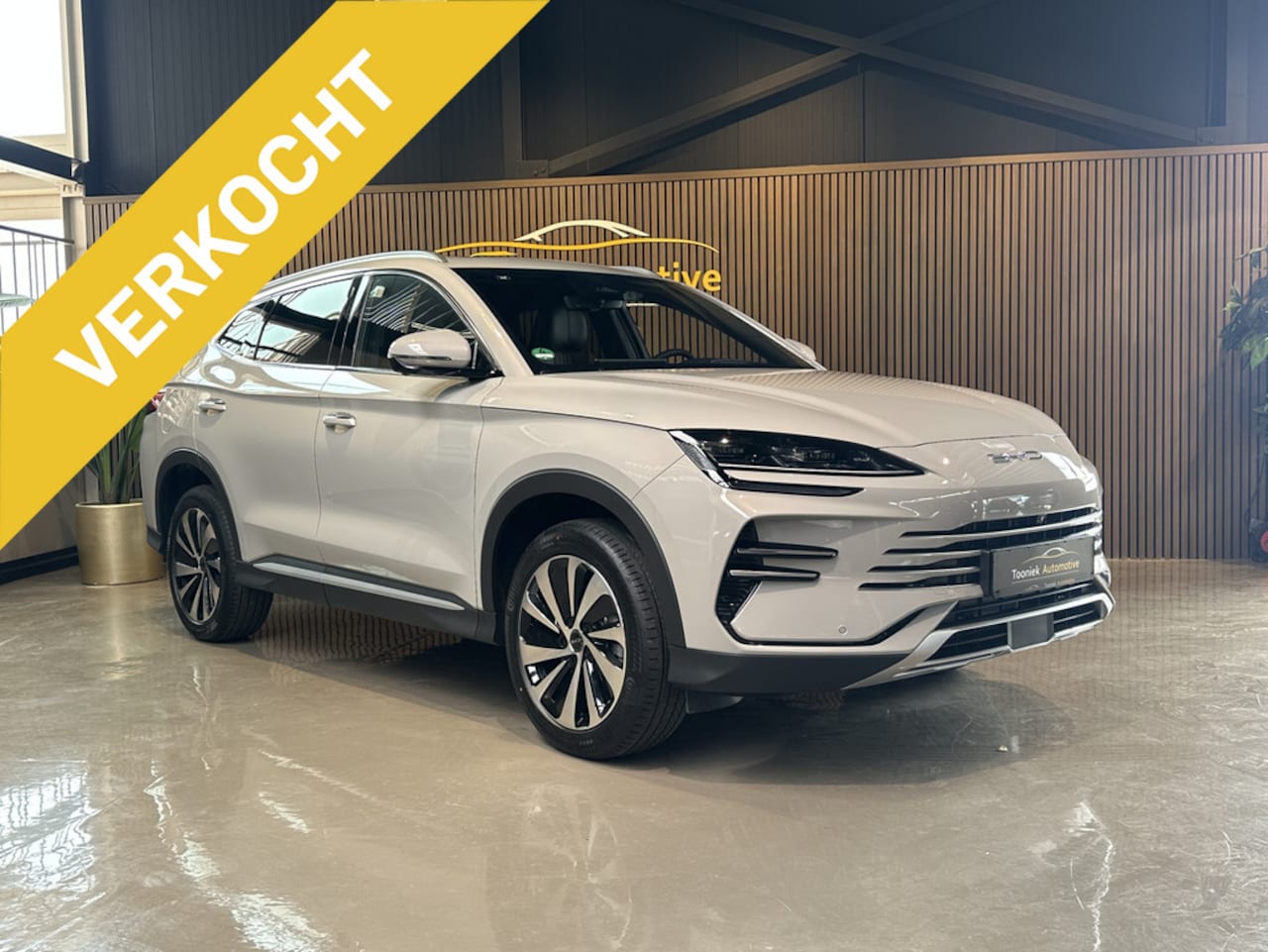 BYD Seal U - 1.5 T DM-i DESIGN AWD 325 PK MEERDERE DIRECT UIT VOORRAAD LEVERBAAR - AutoWereld.nl