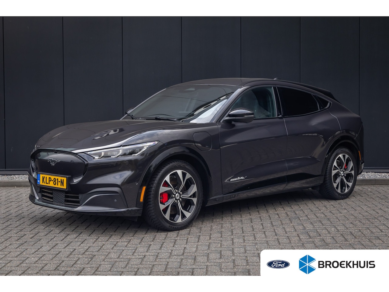 Ford Mustang Mach-E - Extended First Edition AWD 98 kWh | Leder | Adaptieve cruise | Full LED | Elec. stoel incl - AutoWereld.nl