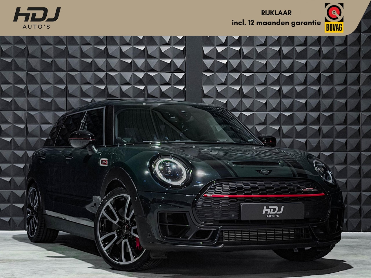 MINI Clubman - 2.0 JCW ALL4 John Cooper Works | Pano | 19"| HUD | H/K | JCW Stoelen | Rebel Green | Camer - AutoWereld.nl