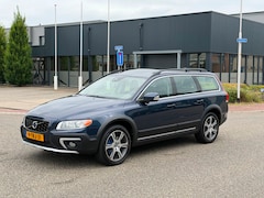 Volvo XC70 - 2.0 D4 FWD Nordic+ Schuifdak Leder Navi Trekhaak