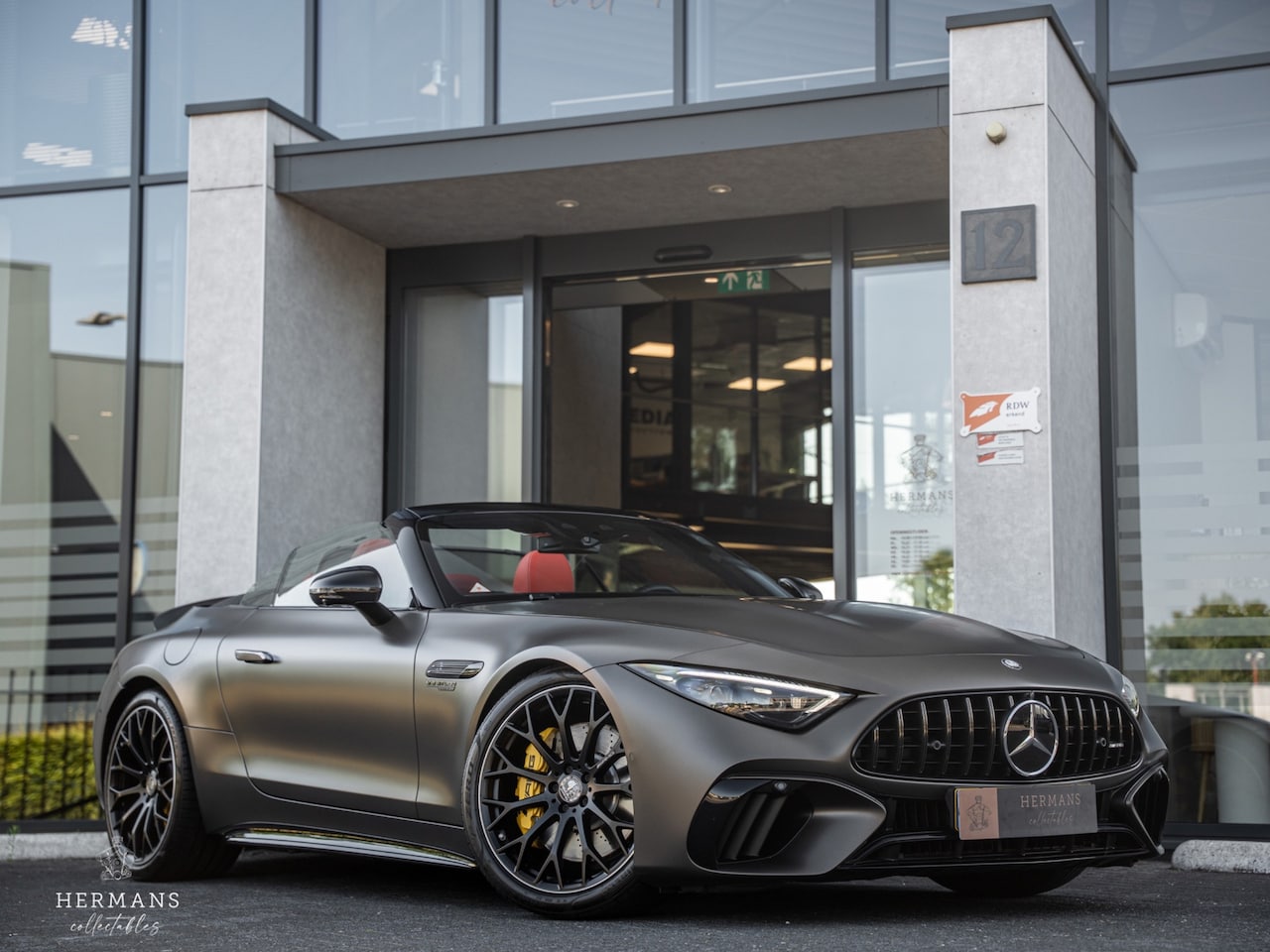 Mercedes-Benz SL-klasse Roadster - SL63 AMG 4MATIC+ / Magno / Burmester / Premium Plus / AMG Active Ride Control - AutoWereld.nl