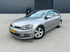 Volkswagen Golf - 1.2 TSI Highline Stoelverwarming|Trekhaak
