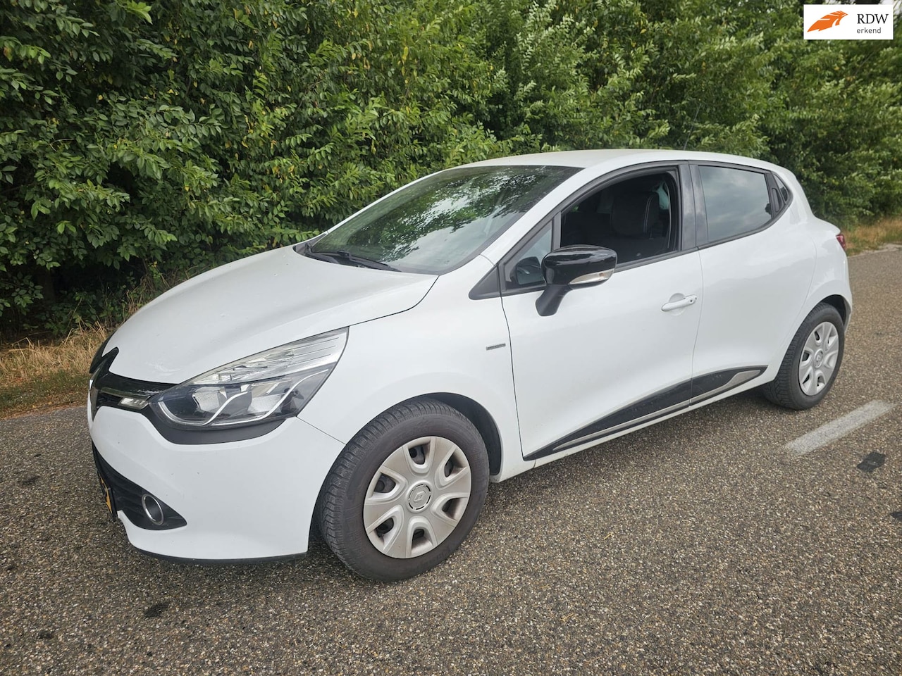Renault Clio - 0.9 TCe Limited 0.9 TCe Limited - AutoWereld.nl