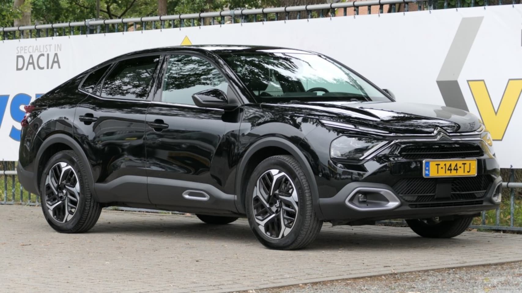 Citroën C4 X - 1.2 130 PureTech Automaat Shine - AutoWereld.nl