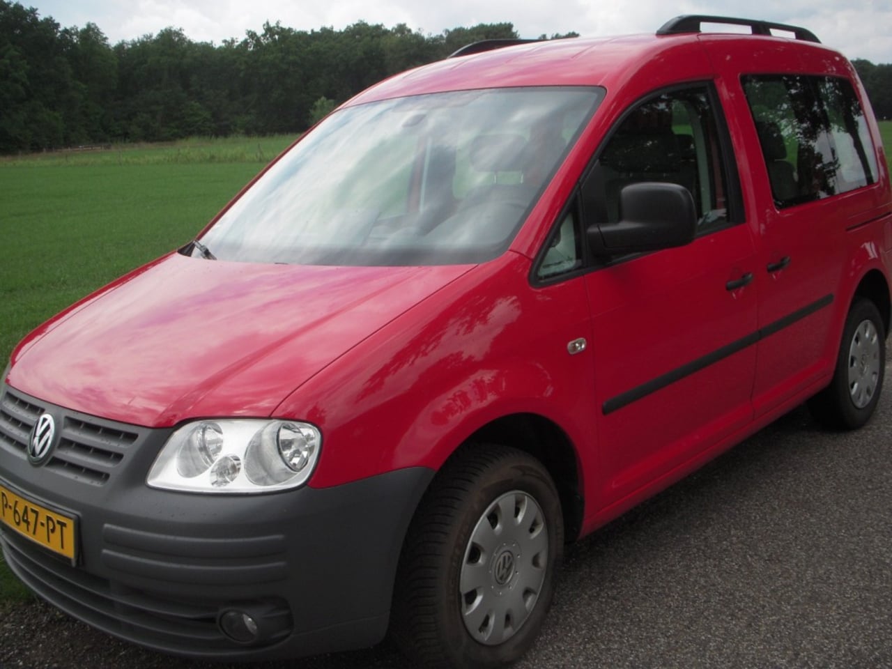 Volkswagen Caddy - Bieden(als camper bed erin tent eraan) - AutoWereld.nl