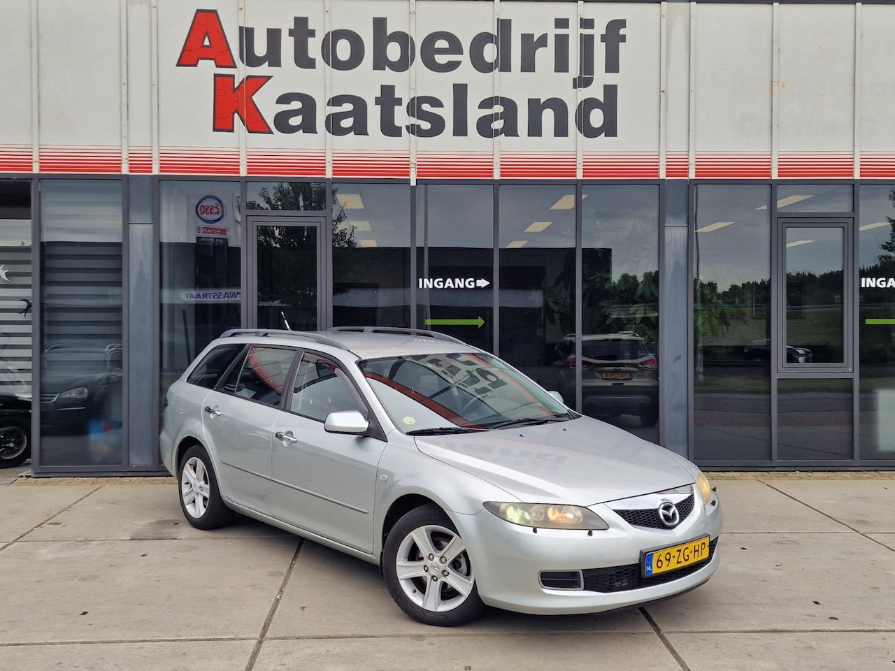 Mazda 6 Sportbreak - 1.8i Touring - Stoelverwarming - Airco - AutoWereld.nl