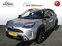 Toyota Yaris Cross - 1.5 Hybrid Adventure I-AWD 4x4 Panorama/trekhaak