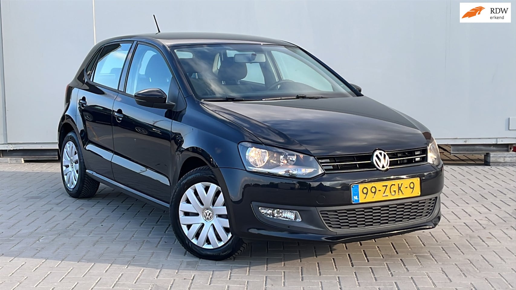 Volkswagen Polo - 1.2 TSI BlueMotion Comfort Edition 5 DEURS 1e EIGENAAR WERKELIJK NIEUW DEALER ONDERHOUDEN - AutoWereld.nl