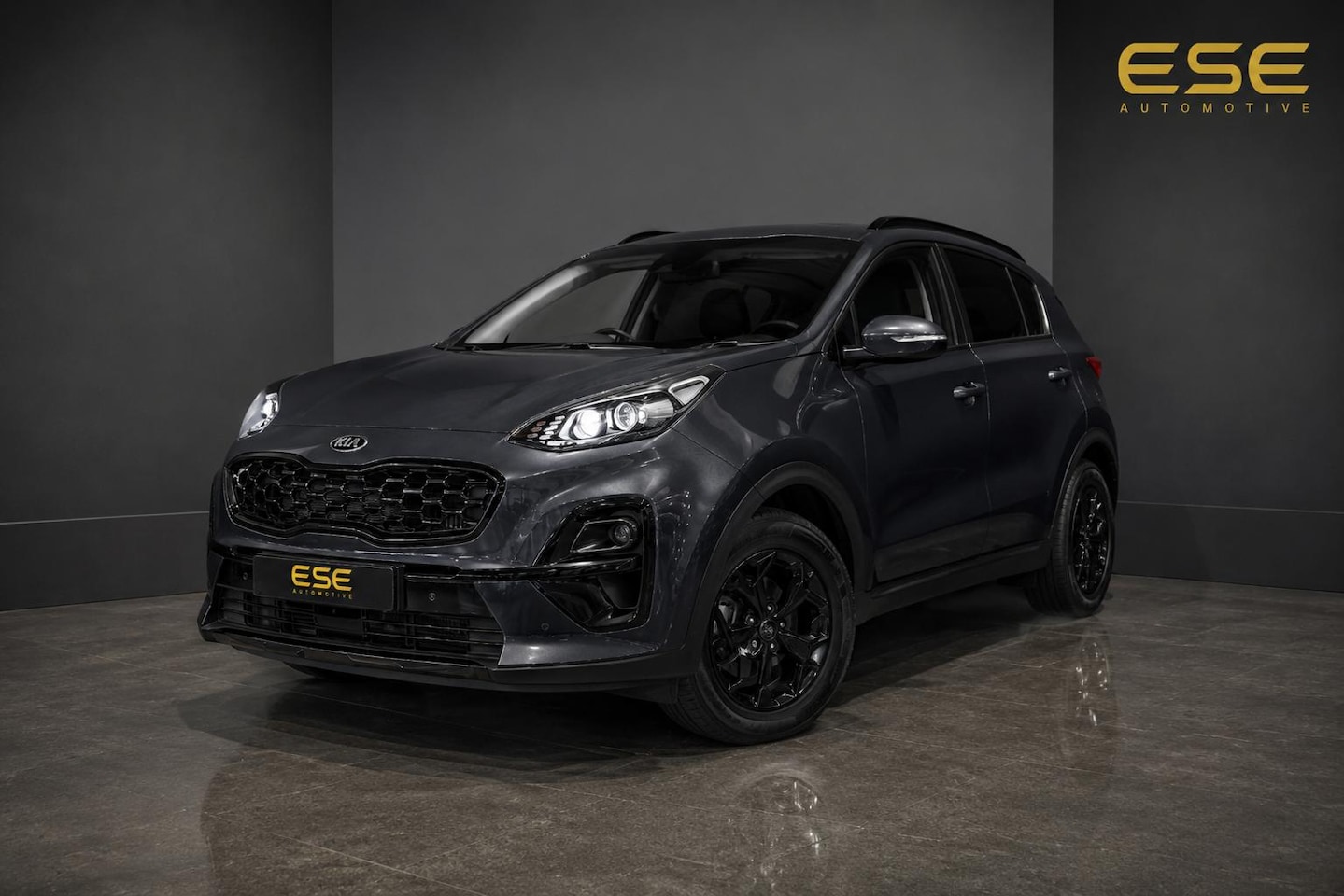 Kia Sportage - 1.6 T-GDI Black Edition | Navigatie | Carplay | Camera | Clima - AutoWereld.nl