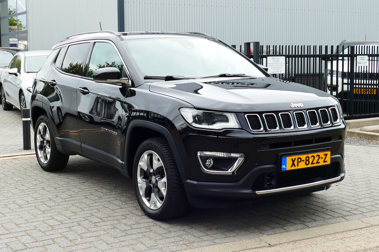 Jeep Compass - 1.4 170pk MultiAir Limited 4x4 1-Eig. Half Leer, Stoel&StuurVerw, Camera, Carplay/Android - AutoWereld.nl