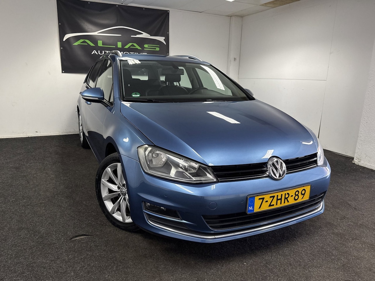 Volkswagen Golf Variant - 1.6 TDI Business Edition - Navi - Massage - Leder - Cruise - AutoHold - NAP! - AutoWereld.nl