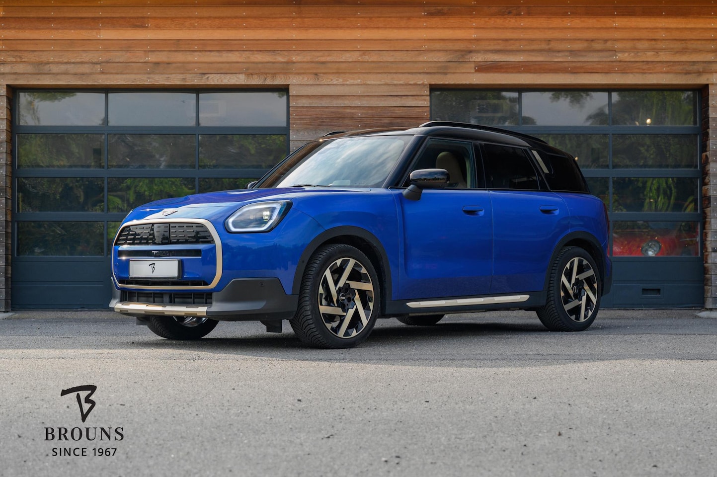 MINI Countryman - E Favoured XL 66.5 kWh | HUD| Pano | Trekh. | Harman/Kardon - AutoWereld.nl
