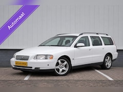 Volvo V70 - 2.5T Summum/1e Eig/Cruise/209PK/Leer/Trekhaak/16''