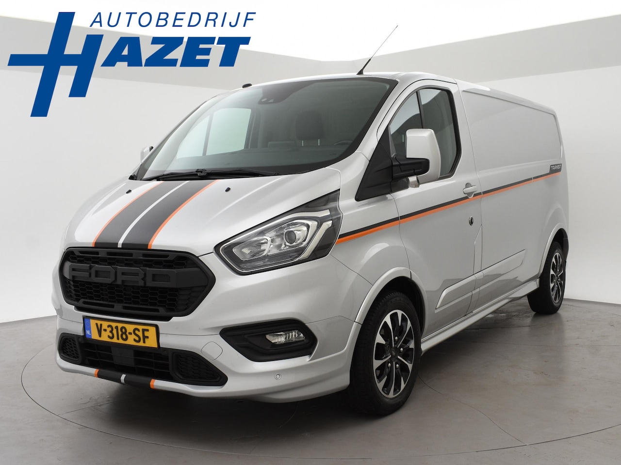 Ford Transit Custom - 310 2.0 TDCI 170 PK AUT. L2H1 SPORT + CAMERA | ADAPTIVE CRUISE | CARPLAY | TREKHAAK | STOE - AutoWereld.nl