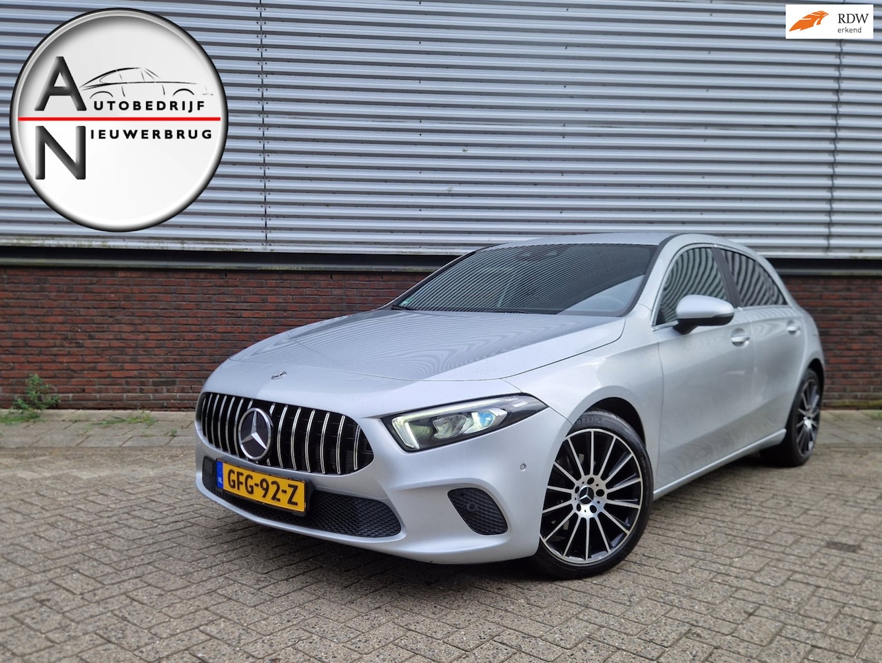 Mercedes-Benz A-klasse - 180 AMG LED PDC Ambient light Vol Opties - AutoWereld.nl