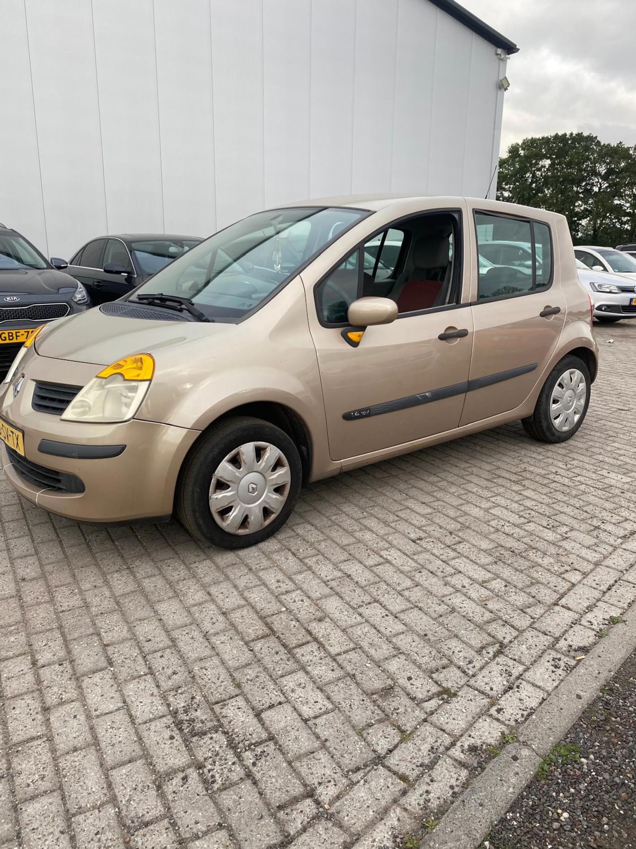 Renault Modus - 1.4-16V Expression Luxe NIEUW APK - AutoWereld.nl