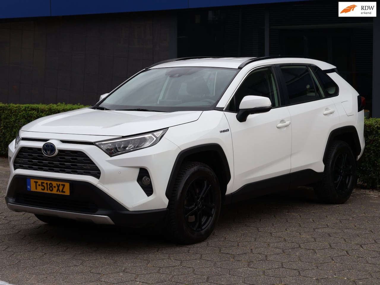 Toyota RAV4 - 2.5 Hybrid Business|Adaptive|Climate|Trekhaak|Line Assist - AutoWereld.nl