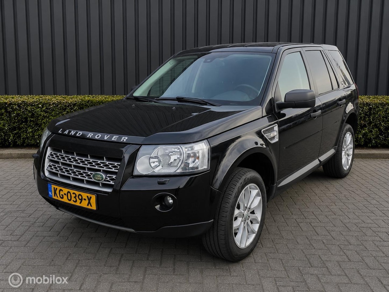 Land Rover Freelander - 2.2 TD4 E | 4X4 | AIRCO | STOELVERWARMING - AutoWereld.nl