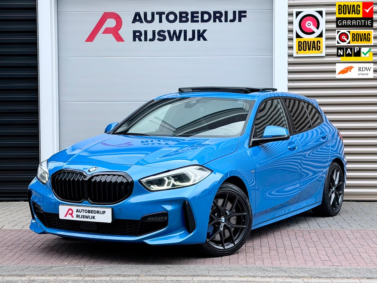 BMW 1-serie - 118i Executive Edition Pano/Camera/HuD - AutoWereld.nl